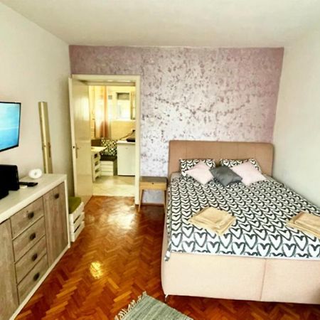 Sweet Venac Apartment Beograd Ngoại thất bức ảnh